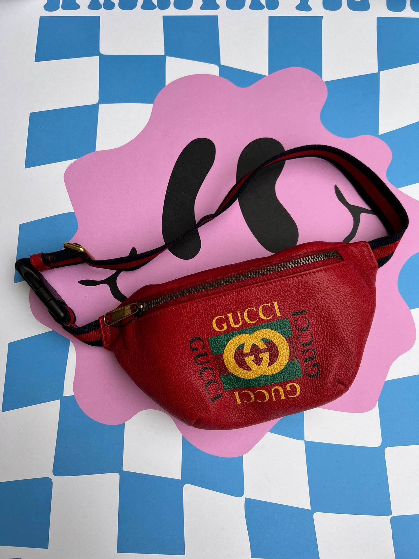 Coco Capitán clutch bag