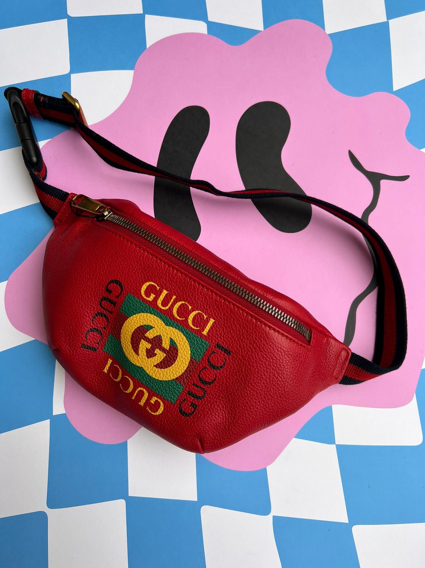 Coco Capitán clutch bag